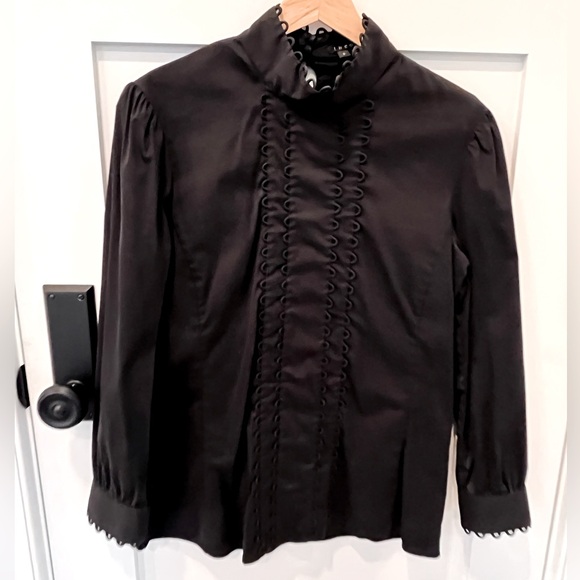 THEORY Poplin Shirting with “Tux Ruffle” Detail - Picture 2 of 7